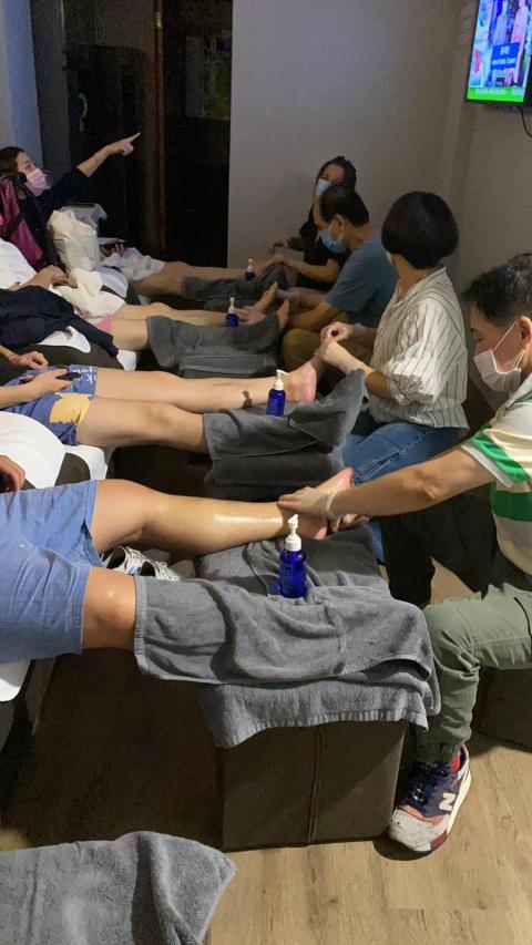 按摩非常到位,技師服務非常好,價格可以接受,有空會回來。