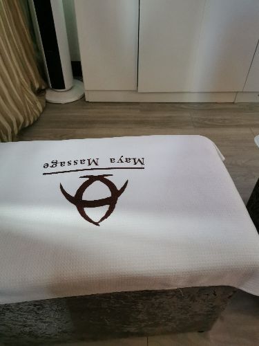 師父按摩的手法非常之好和友善, 舒服和乾淨,值得一去👍👍