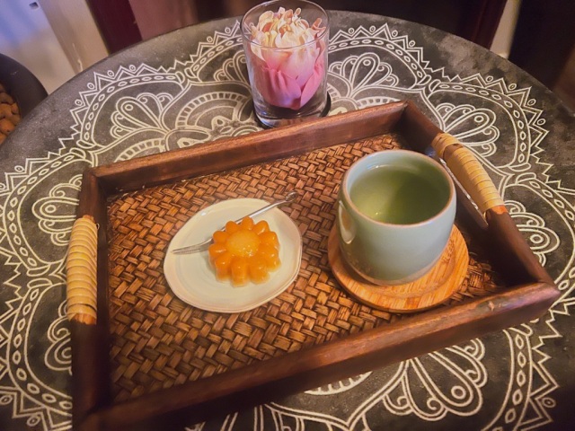 喺泰國按得未夠喉~返嚟依然係泰式~個人比較喜歡泰式😻😻還選擇了泰式推油👍🏻👍🏻
泰泰姐果然好棒又夠用❤️~掂👍🏻👍🏻手勢正宗,環境舒適又寧靜,Very good💆🏼♀️💆🏼♀️
