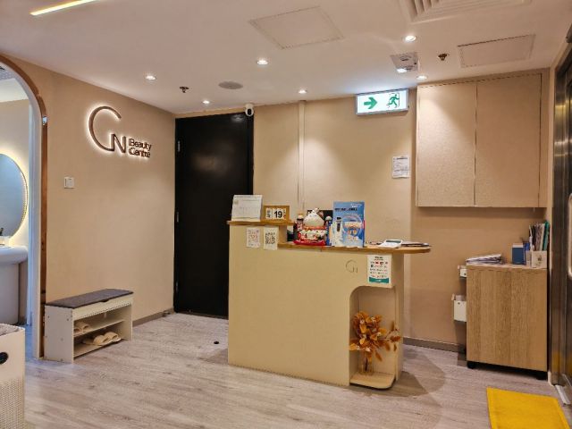 Nice environment! Good technique and service!
