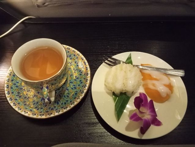 環境不錯,泰藉師傅Ann力度一流,最後仲送芒果糯米飯👍🏻