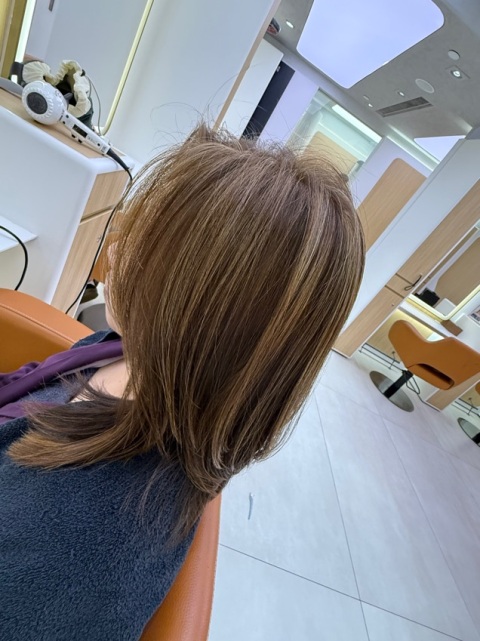 Very nice hair cut👍👍👍