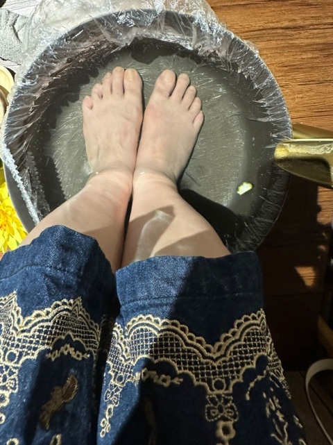 我嘅第一次去泰爽、真係好爽😄非常之舒服，好好享受一個下午、讓我隻雙腳完全得到適當嘅relax…………「啲阿姨非常用心幫我」
*希望佢越做越好，生意興隆出更加多不同優惠俾我哋啲香港人*