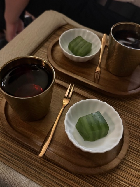 十分滿意 雖然地方淺窄 
但有獨立房 而且乾淨企理
泰國人師傅非常夠力 啲穴位好啱位
整個體驗很滿意 絕對願意再次到訪