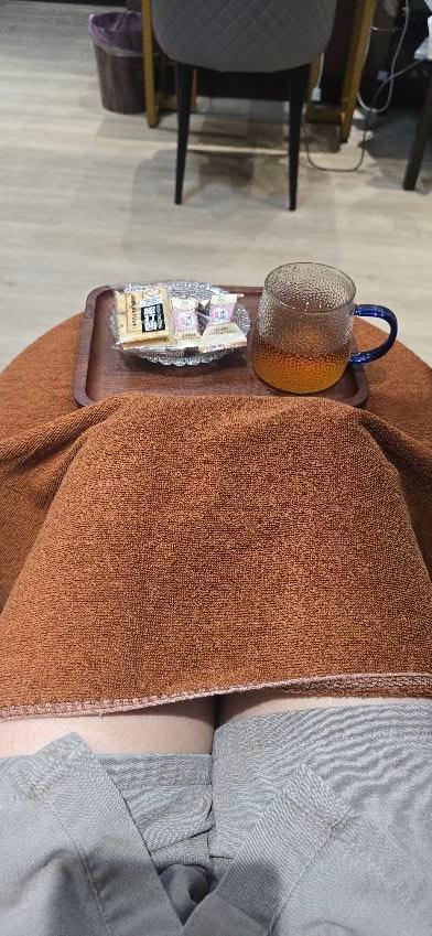 最近好攰, 趁住有時間第一次試頭療, 按鬆左個頭, 熱敷有埋按頸背,可以再黎