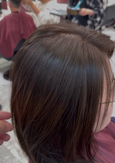 今次預約左Keyvin 染髮+剪頭髮，用左日本品牌染髮，好有光澤，摸落冇甘乾，非常好👍👍