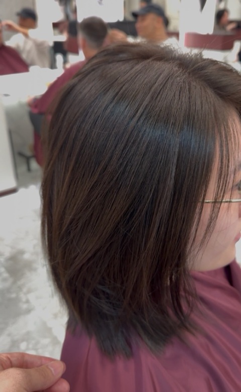 今次預約左Keyvin 染髮+剪頭髮，用左日本品牌染髮，好有光澤，摸落冇甘乾，非常好👍👍