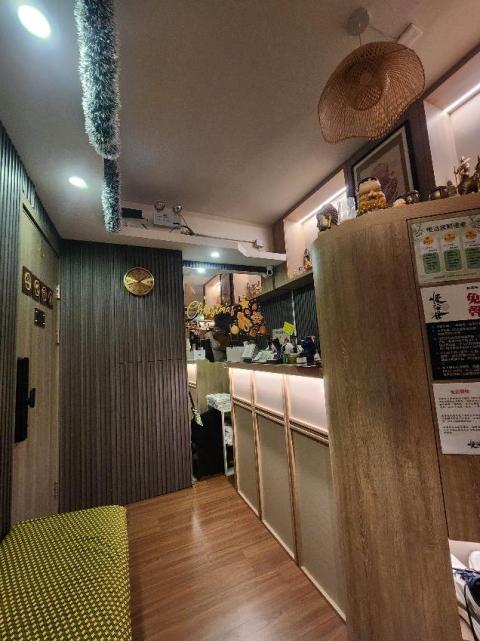 姐姐手勢 好好，按完仲送咗泰國甜品食，
美味nice……