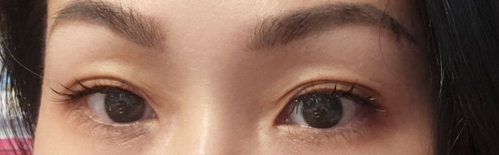 睫毛師好細心咁幫我一條條咁整上去，整得好自然，岩晒我想要效果～而且都好快手！過程中睫毛師好貼心一直都會問會有無整到唔舒服，但整個過程都無唔舒服！用嘅物料同質地唔會攻到眼或拮到眼。令我係整睫毛以嚟第一次咁舒適滿意！環境又舒適。我會再次光顧！
