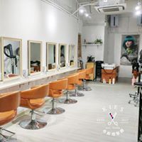 Kies Hair Studio 