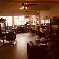Story hair house