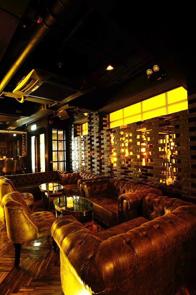 Park V Bar and Restaurant