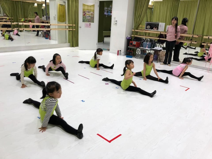 shelly lo jazz and ballet school(Ma On Shan)