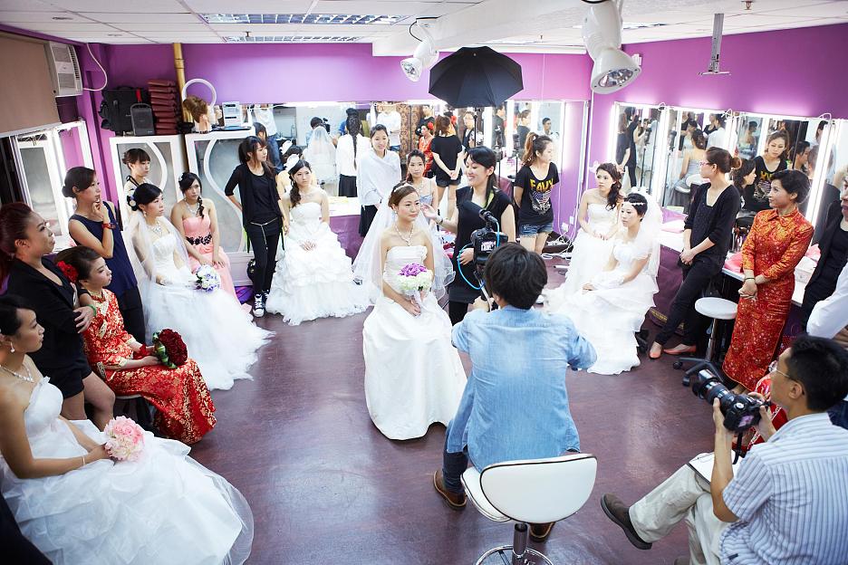 Royal International College Certificate in Skincare & Make Up (Qf Level 2)