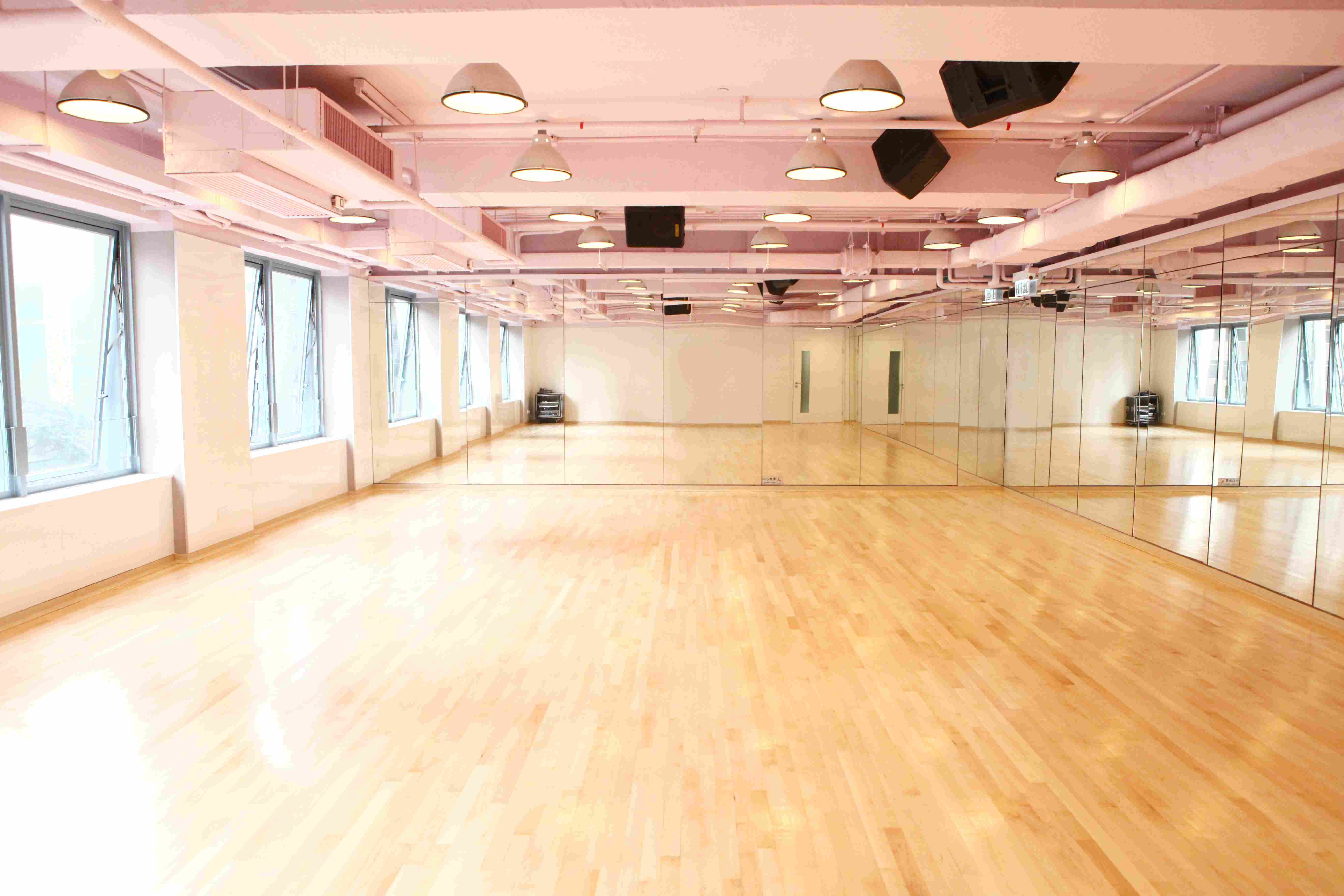 Funky Dance Centre(灣仔店)