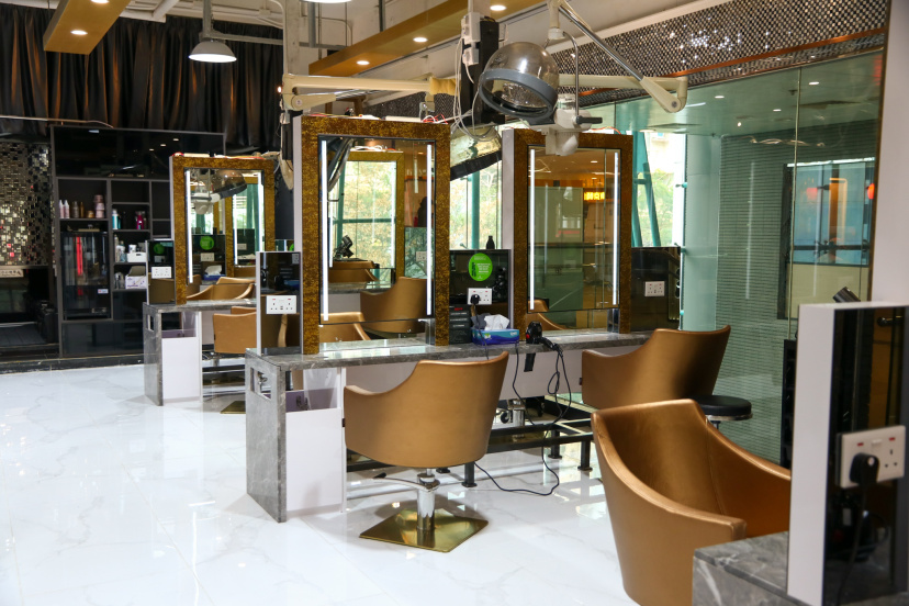 C Hair Salon (慈雲山中心)