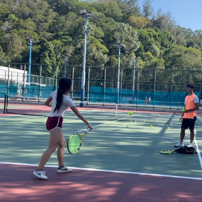 Teens 1 v 1 at Junction Road Tennis Court