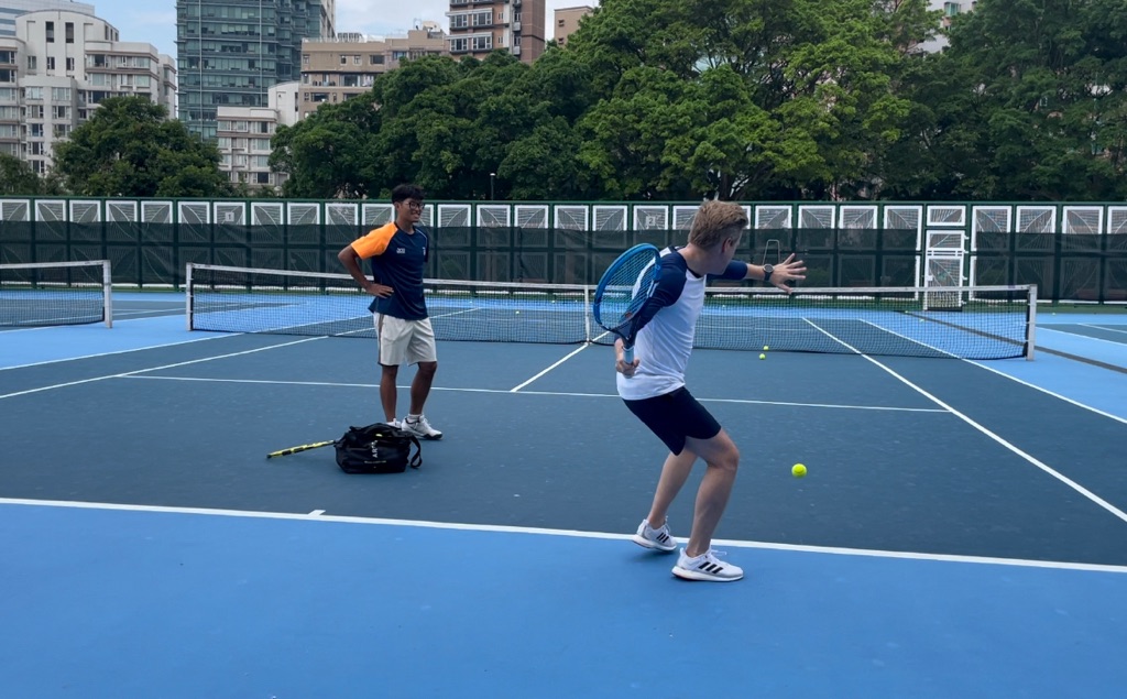 Adult 1 v 1 at at Bowen Road Tennis Court 