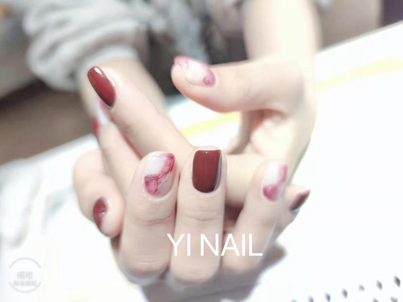 YI NAIL