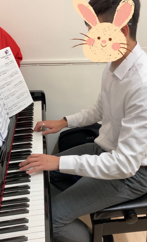 成人鋼琴課，只學3個月就能自由彈出想彈的曲子了！