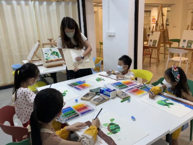兒童綜合畫班