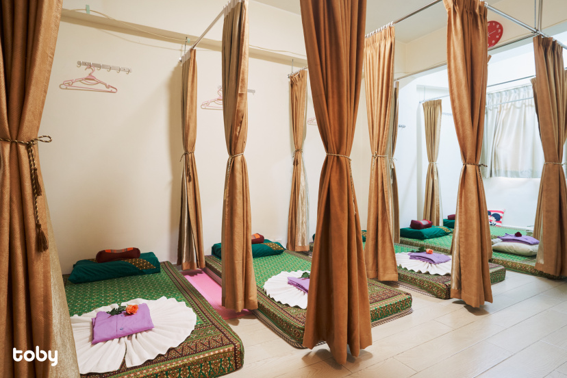 Chareeya Thai Massage
