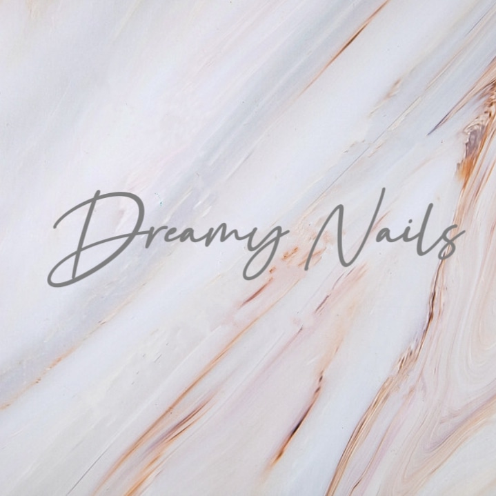 Dreamy Nails