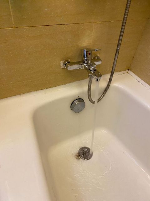 浴室花灑水龍頭 更換 安裝工程