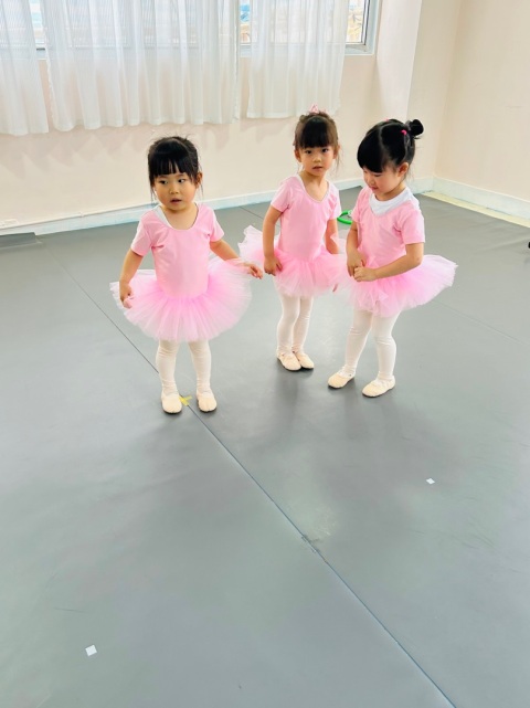 Pre-School 芭蕾舞課程