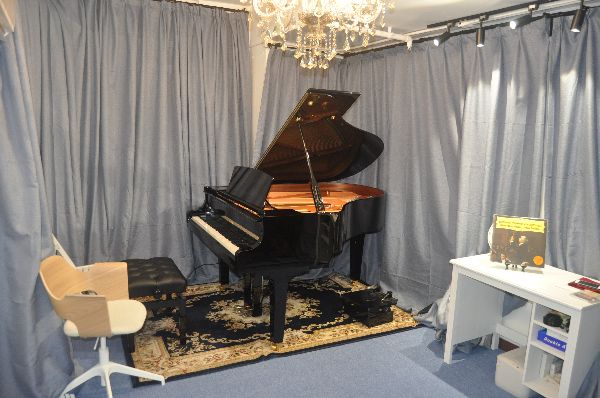 Nathan Lam Piano Studio
