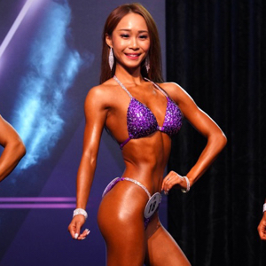 Katherine Tsang 私人健身教練｜1:1蜜臀塑造｜健美運動員