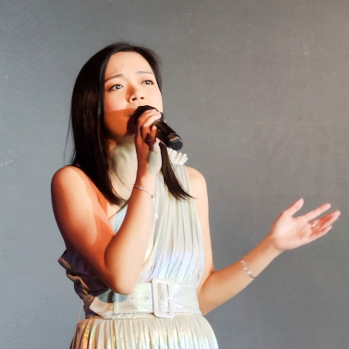 Janet Lok